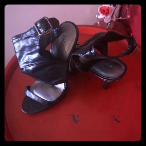 Delicious brand black heels size 9